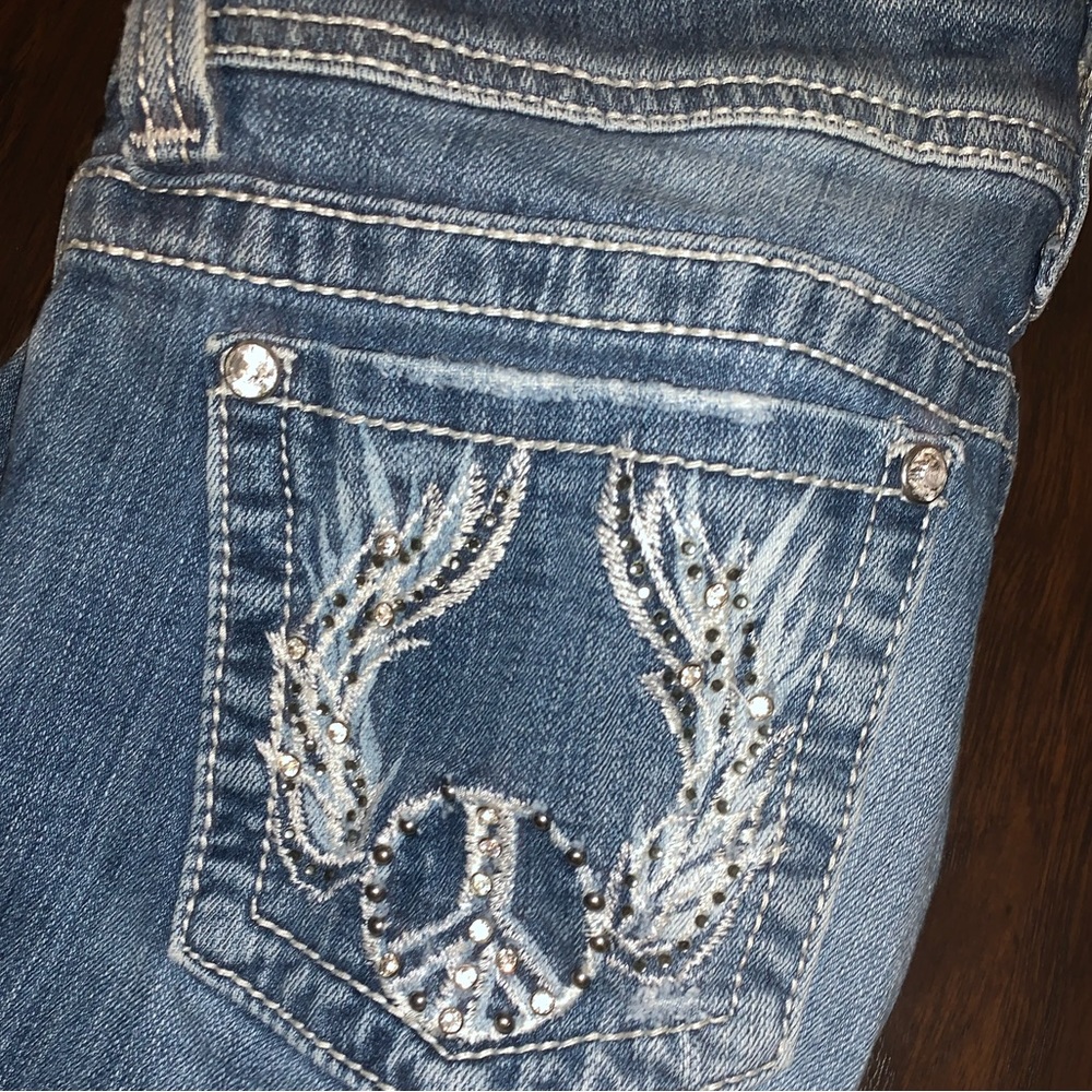 Denim Miss Me Jeans - Picture 5 of 6